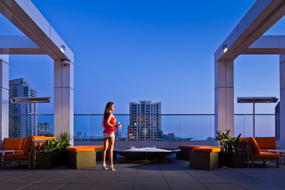 Andaz Rooftop Firepit Isagenix News Isafyi Com